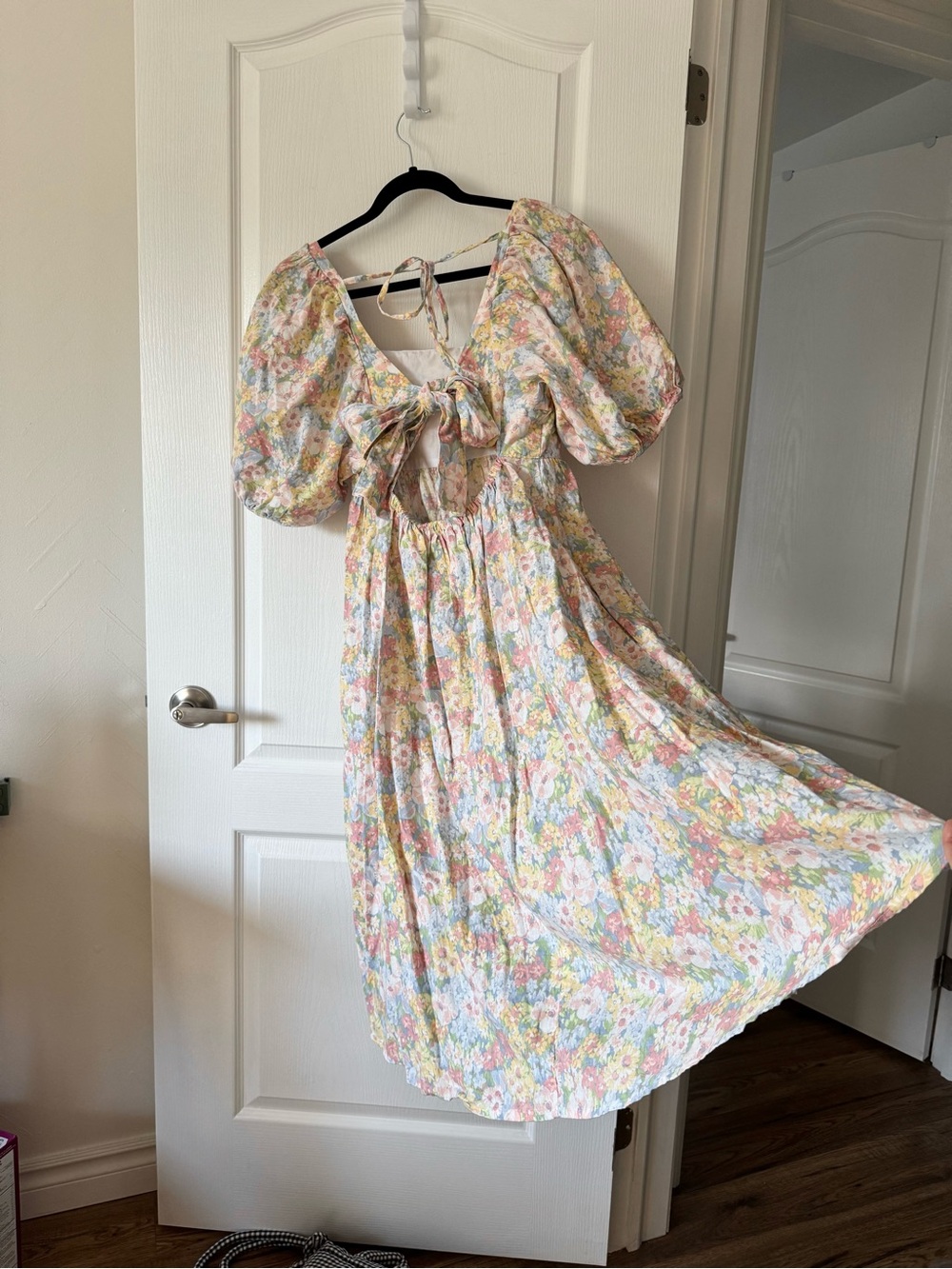 Jillian Harris x Joe Fresh Floral Puff-Sleeve Dress